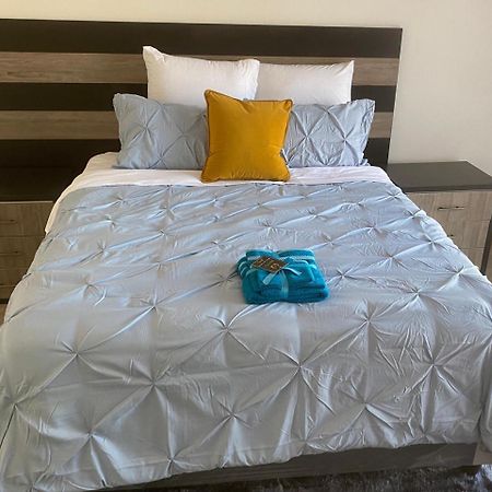 Holiday Villa Harare Bagian luar foto
