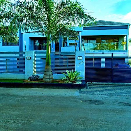 Holiday Villa Harare Bagian luar foto